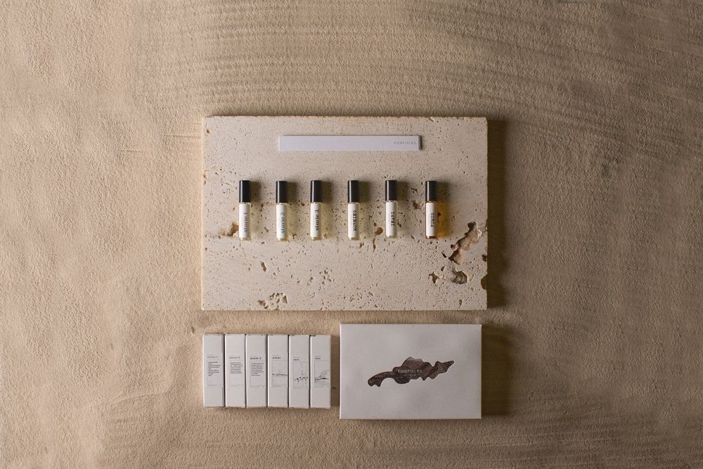 Коллекции наших парфюмов, собранные в красивые боксы. Удобный вариант для первого знакомства, подарка себе или другому человеку, увлеченному парфюмерией.  